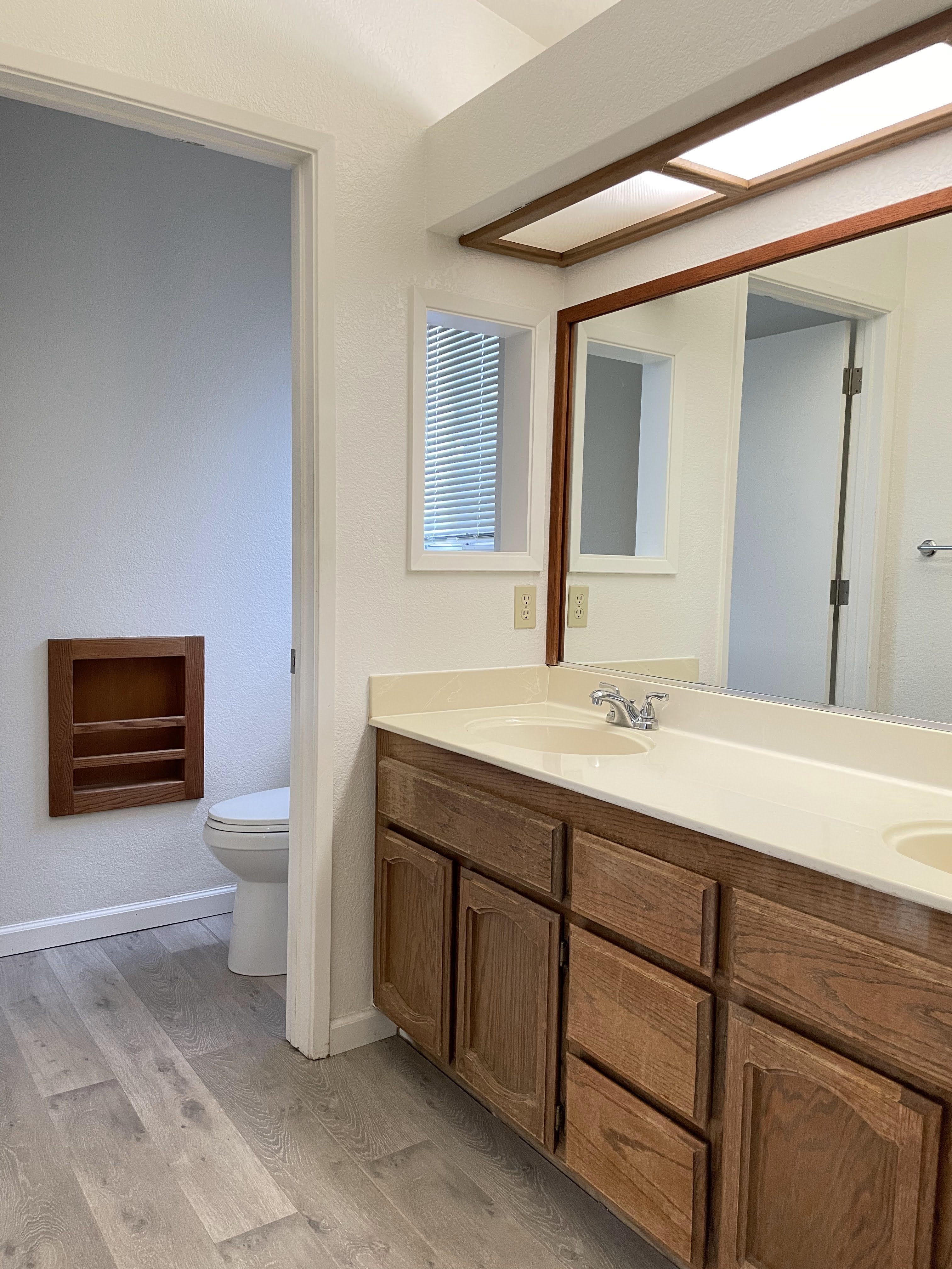 9421 Soaring Oaks Dr – photo 4