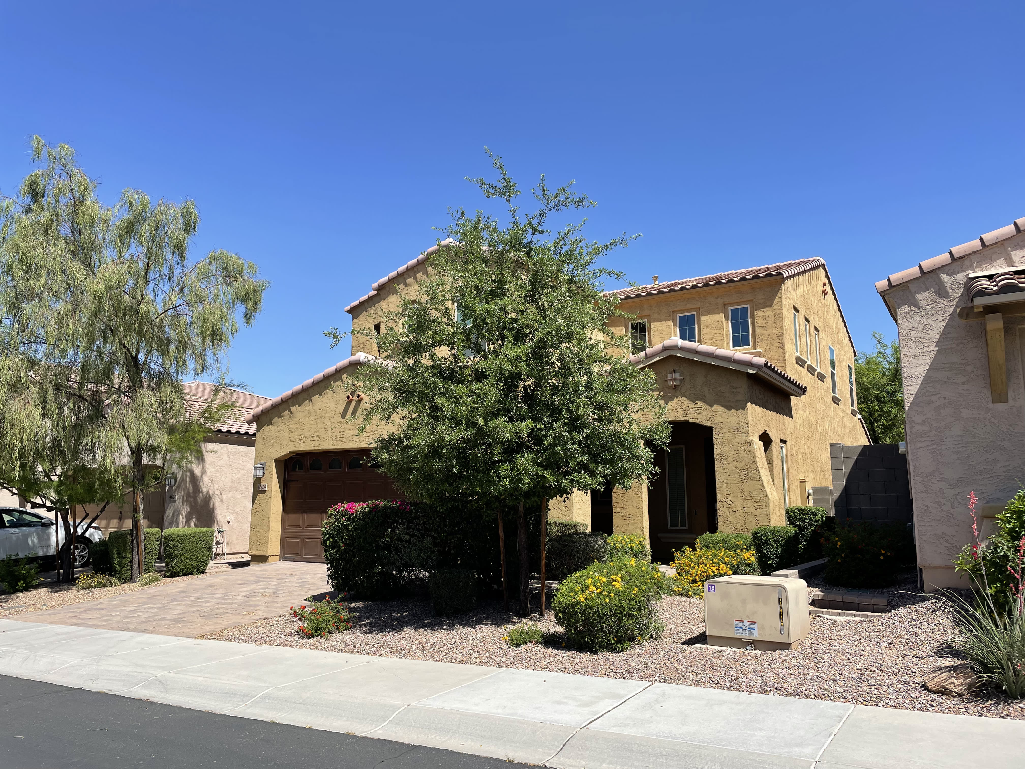 4624 E Vista Bonita Dr – photo 3