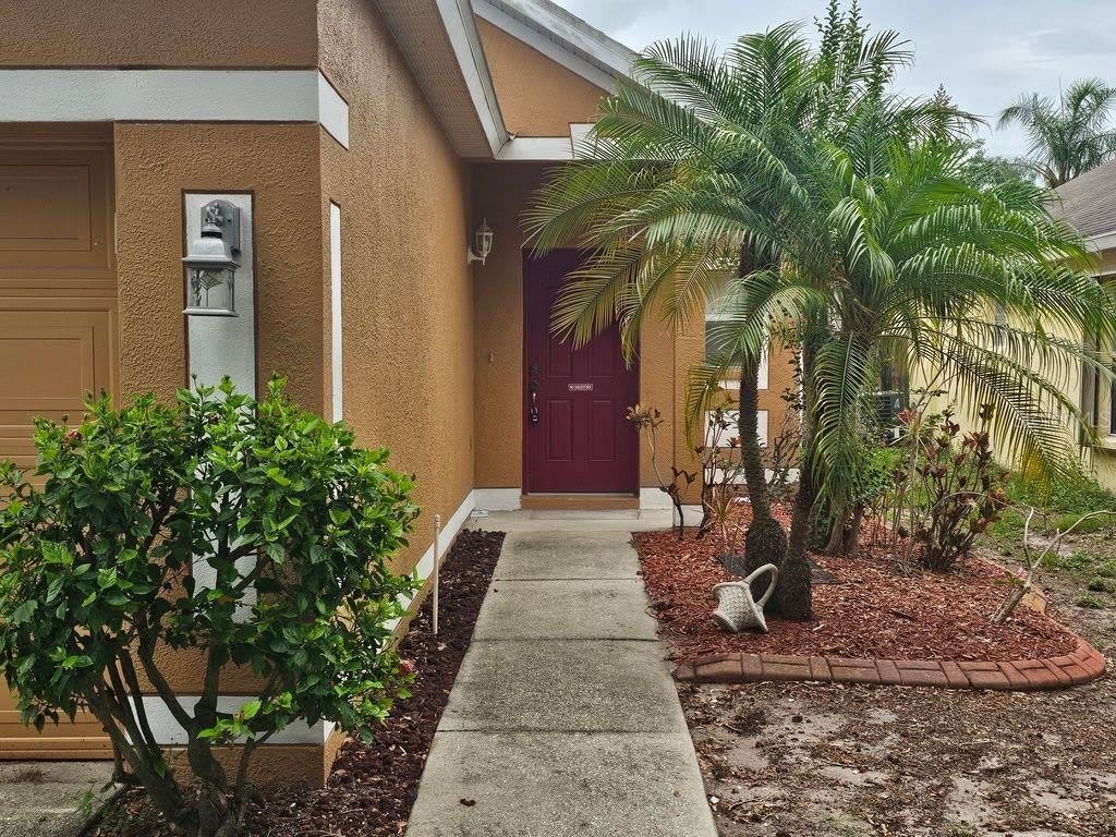 7625 CLOVELLY PARK Place – photo 2