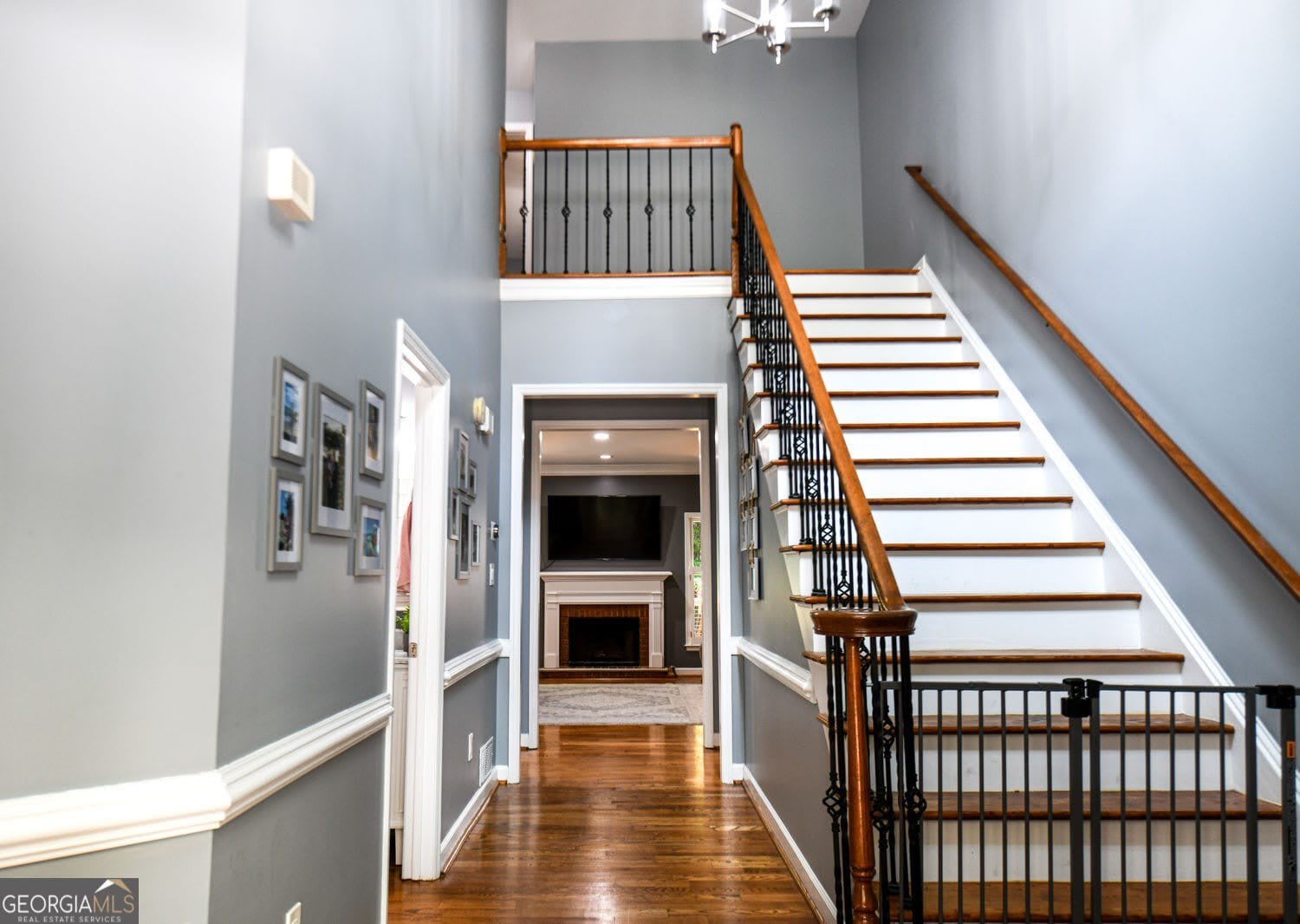 304 Bridle Path – photo 2