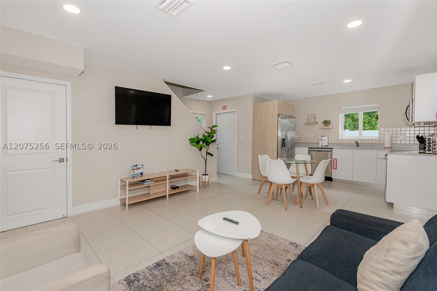 507 NW 8th Ave – photo 4