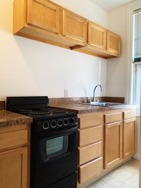 252 Cumberland St – photo 1