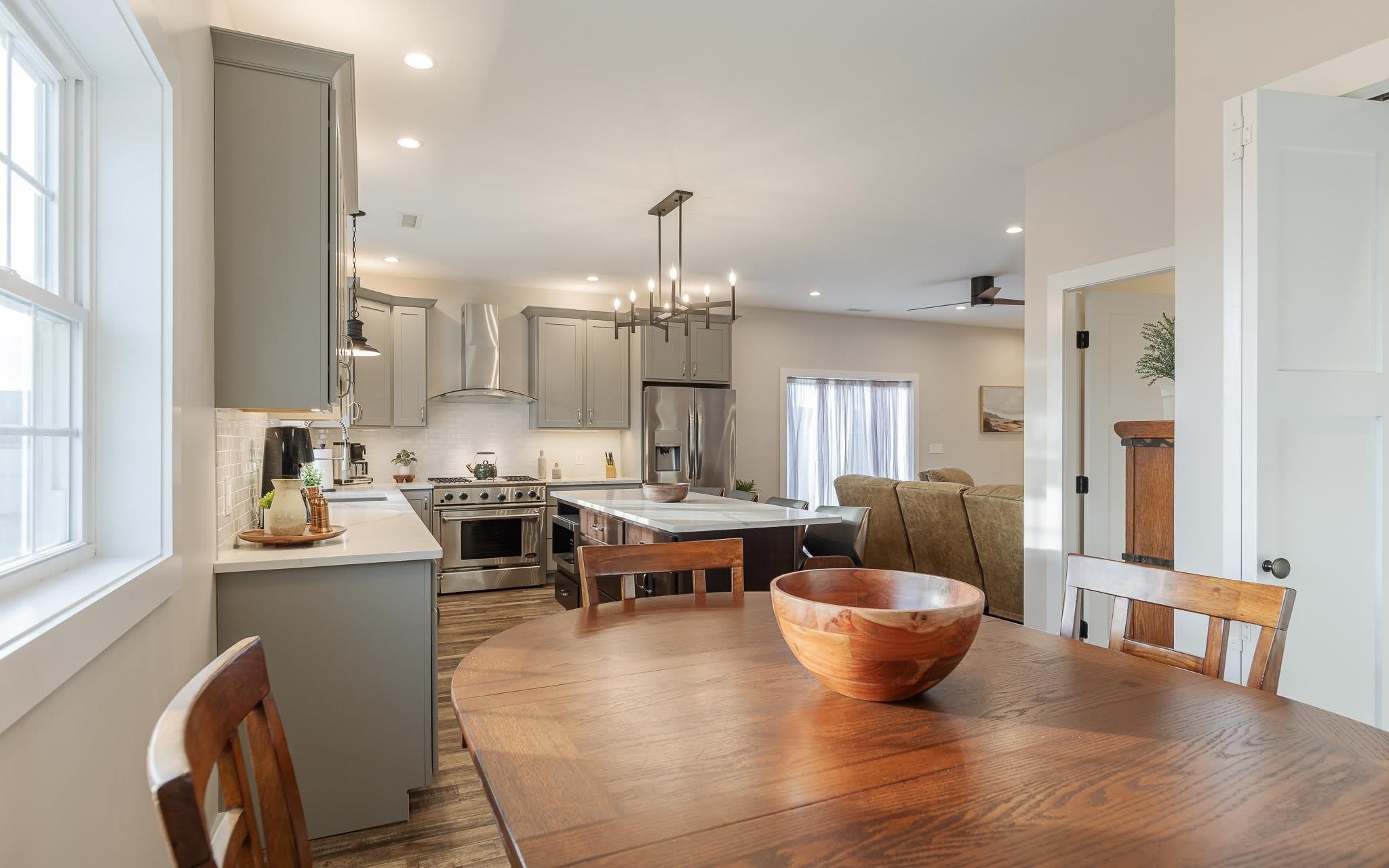 60 Dearborn Circle – photo 2