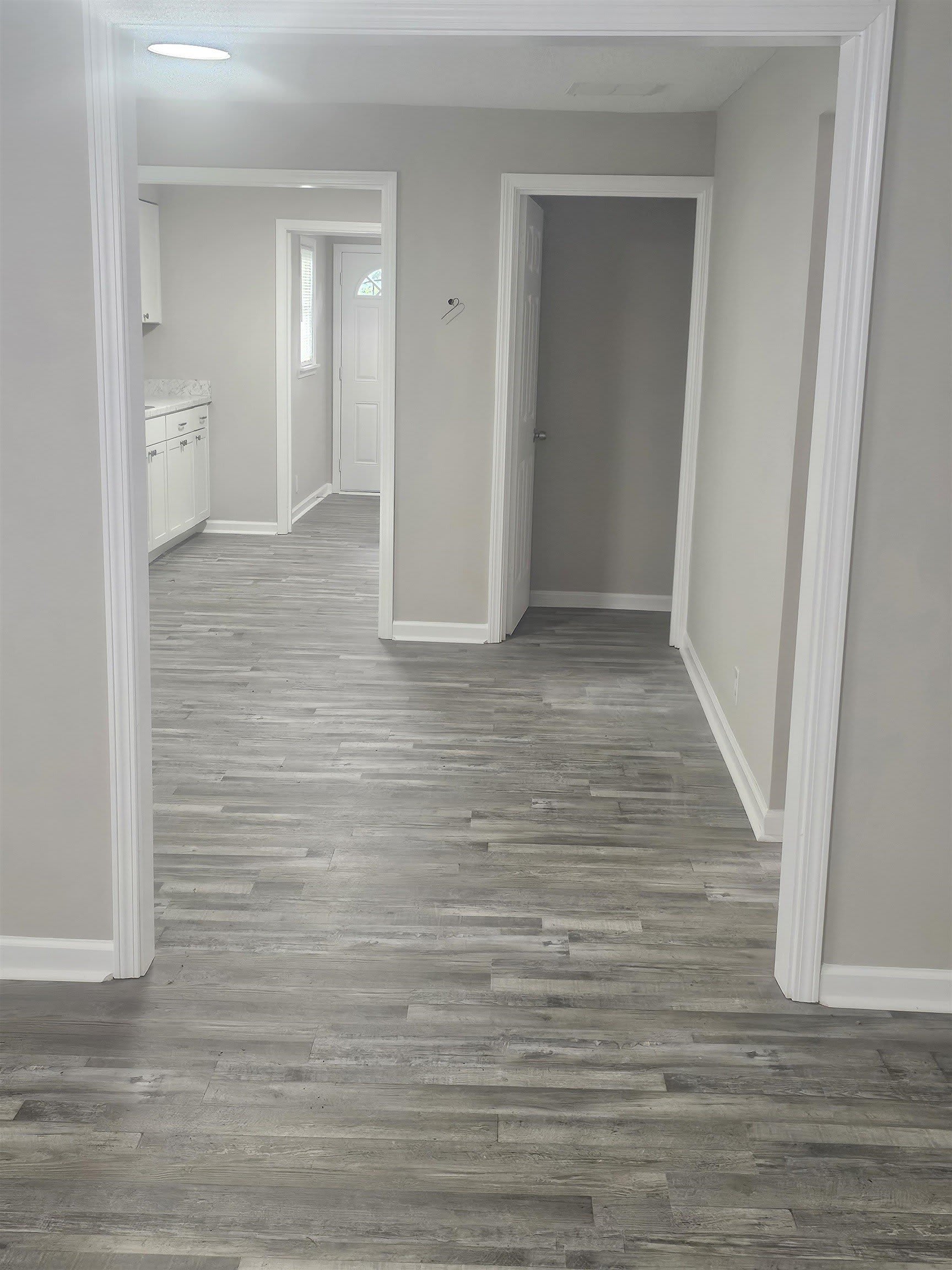 667 MARSH Ave – photo 5
