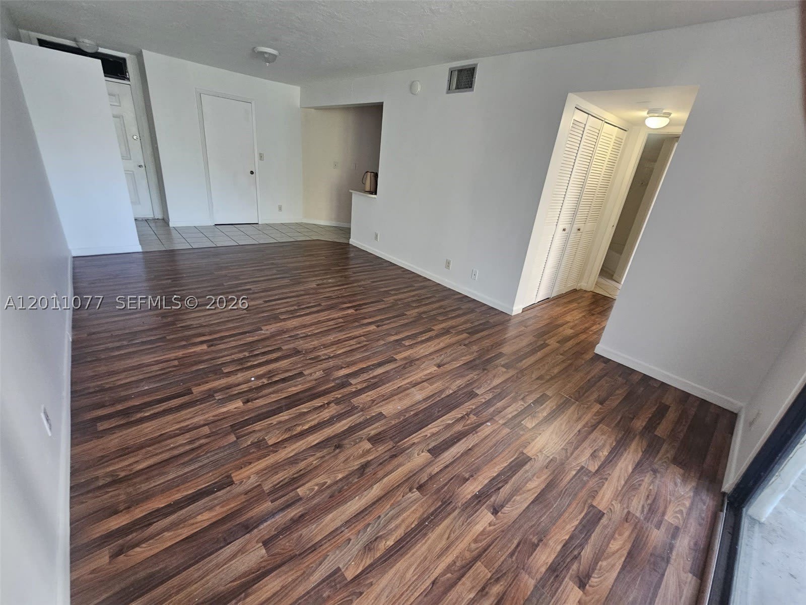 211 Lake Pointe Dr – photo 5