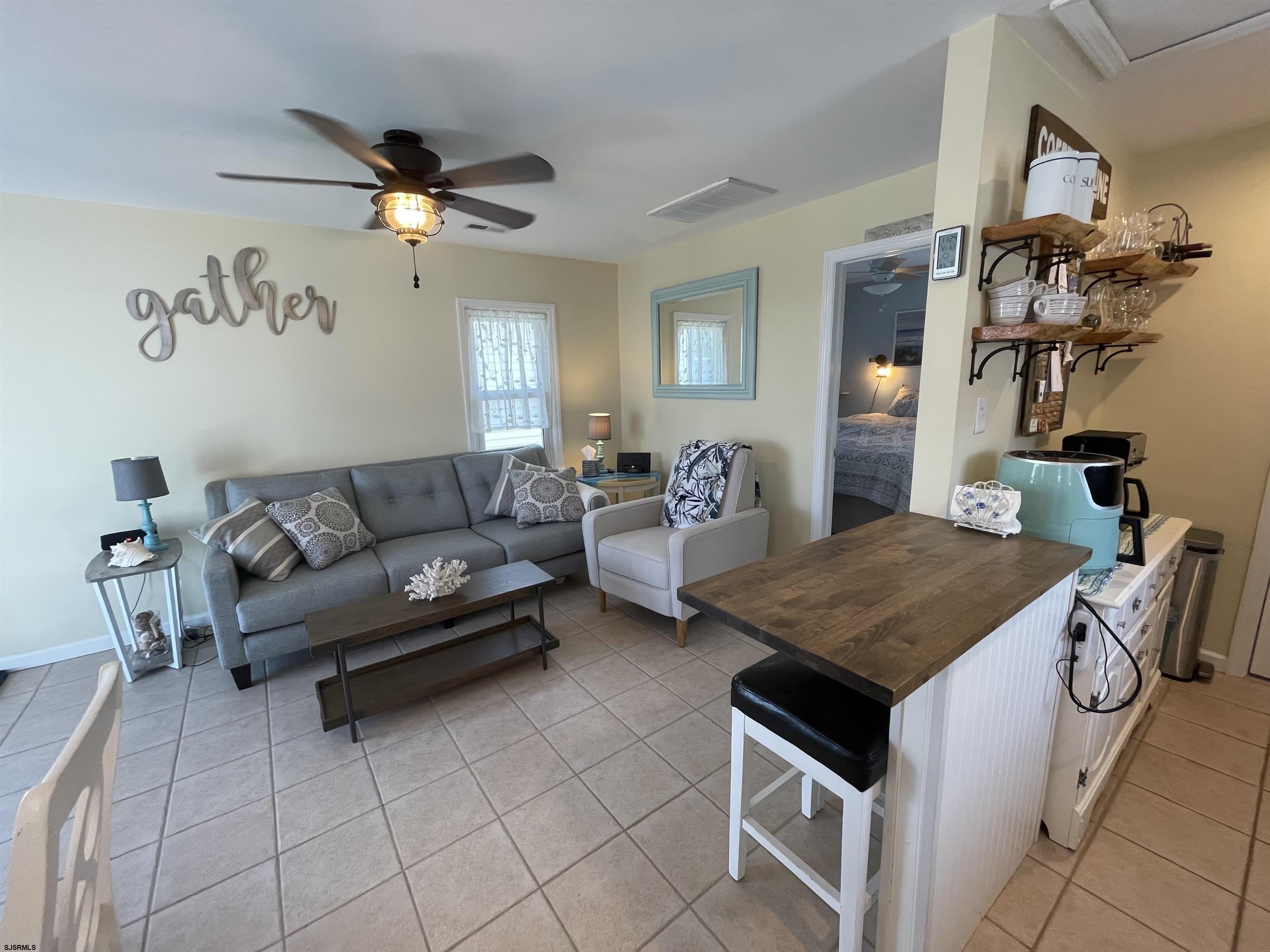 9614 Monmouth Ave – photo 5