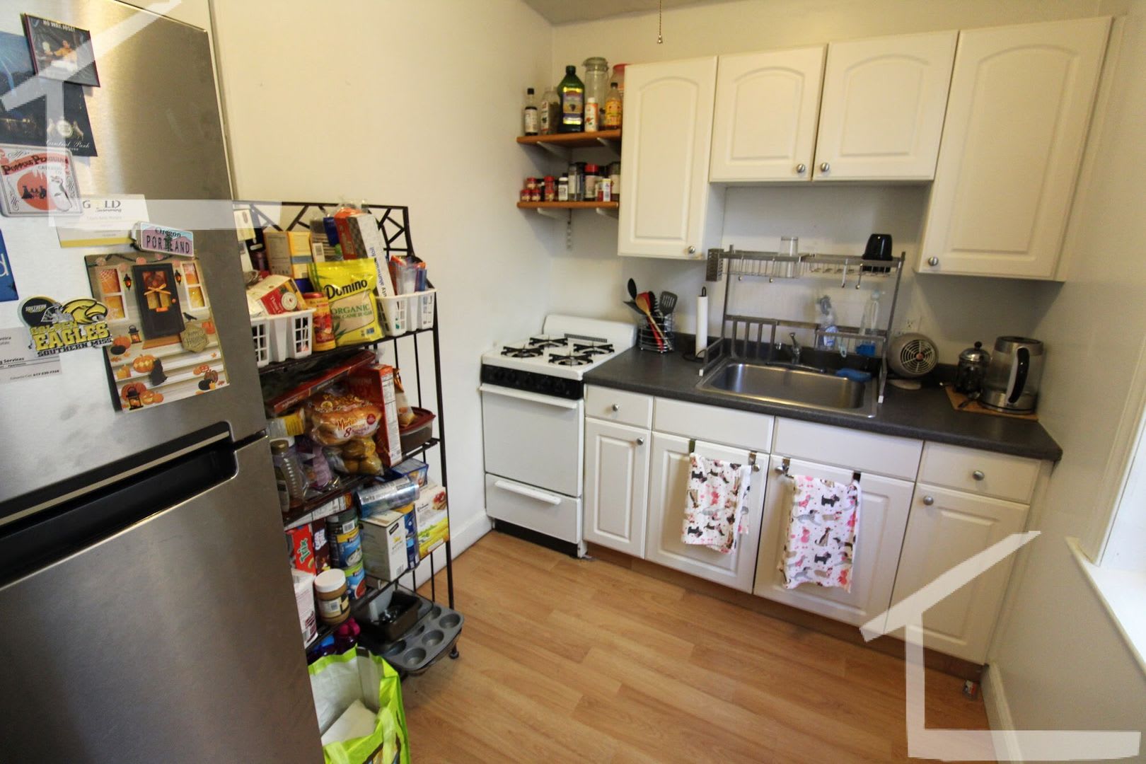 Charming 2 Bedroom No Broker Fee – photo 3