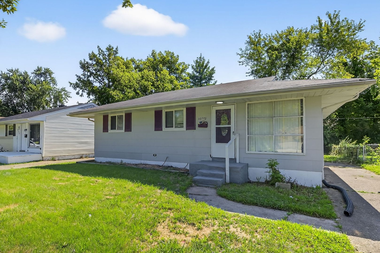 Charming 3 Bedroom 1 Bath Home Located At 10772 Spring Garden – photo 4