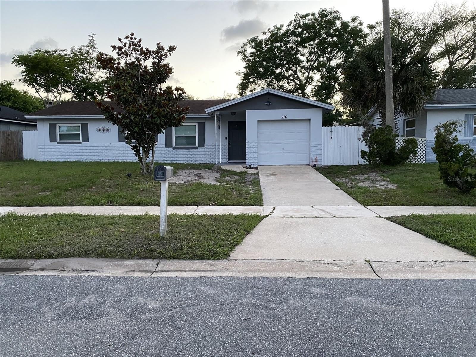 216 BENNETT Street – photo 1