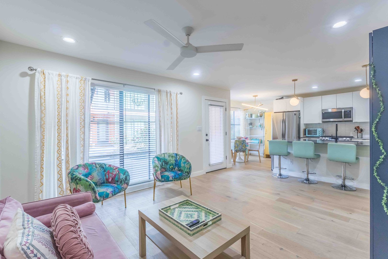 400 E 30th St #101 – photo 3