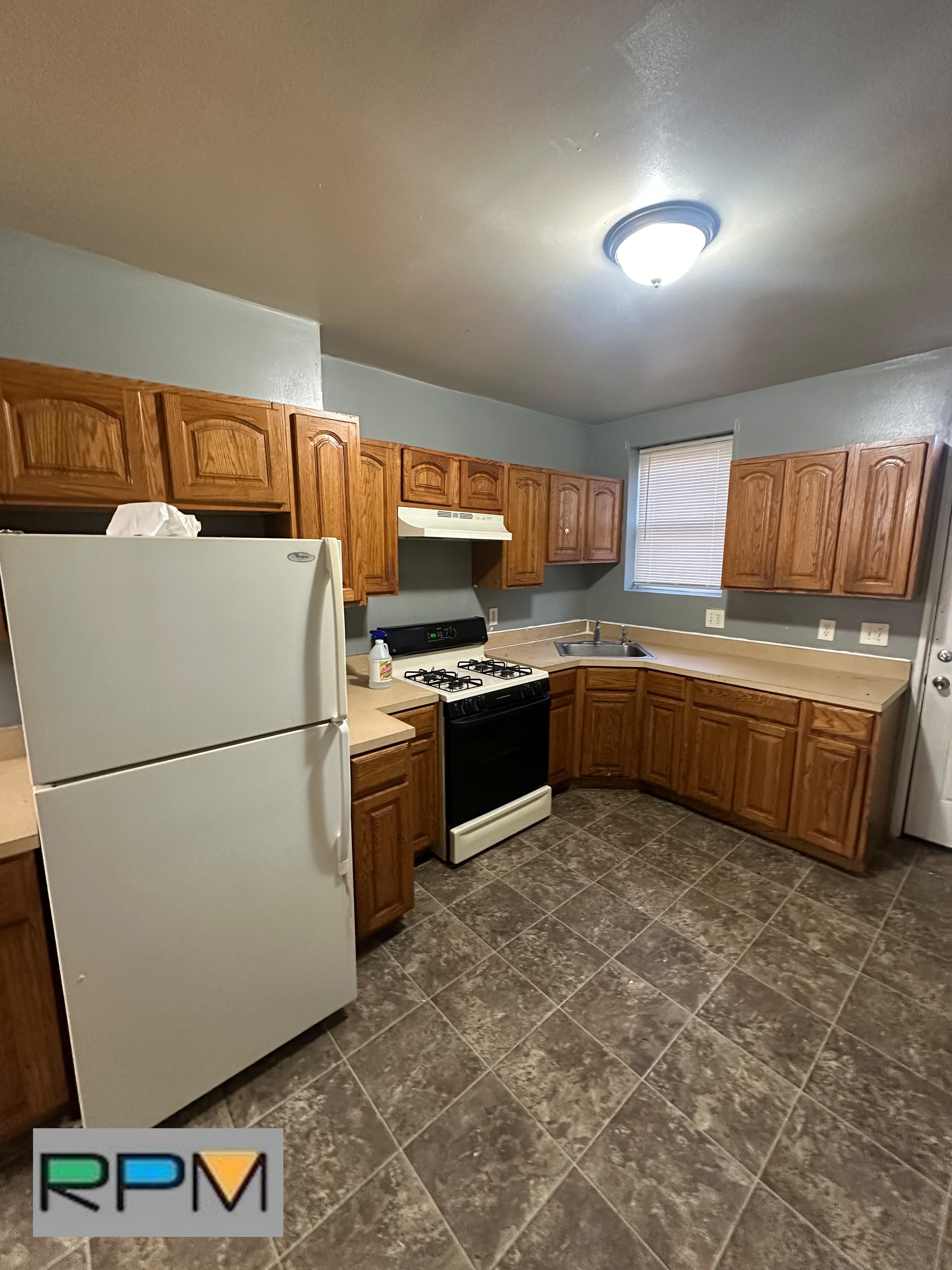 1816 Braddish Ave – photo 5
