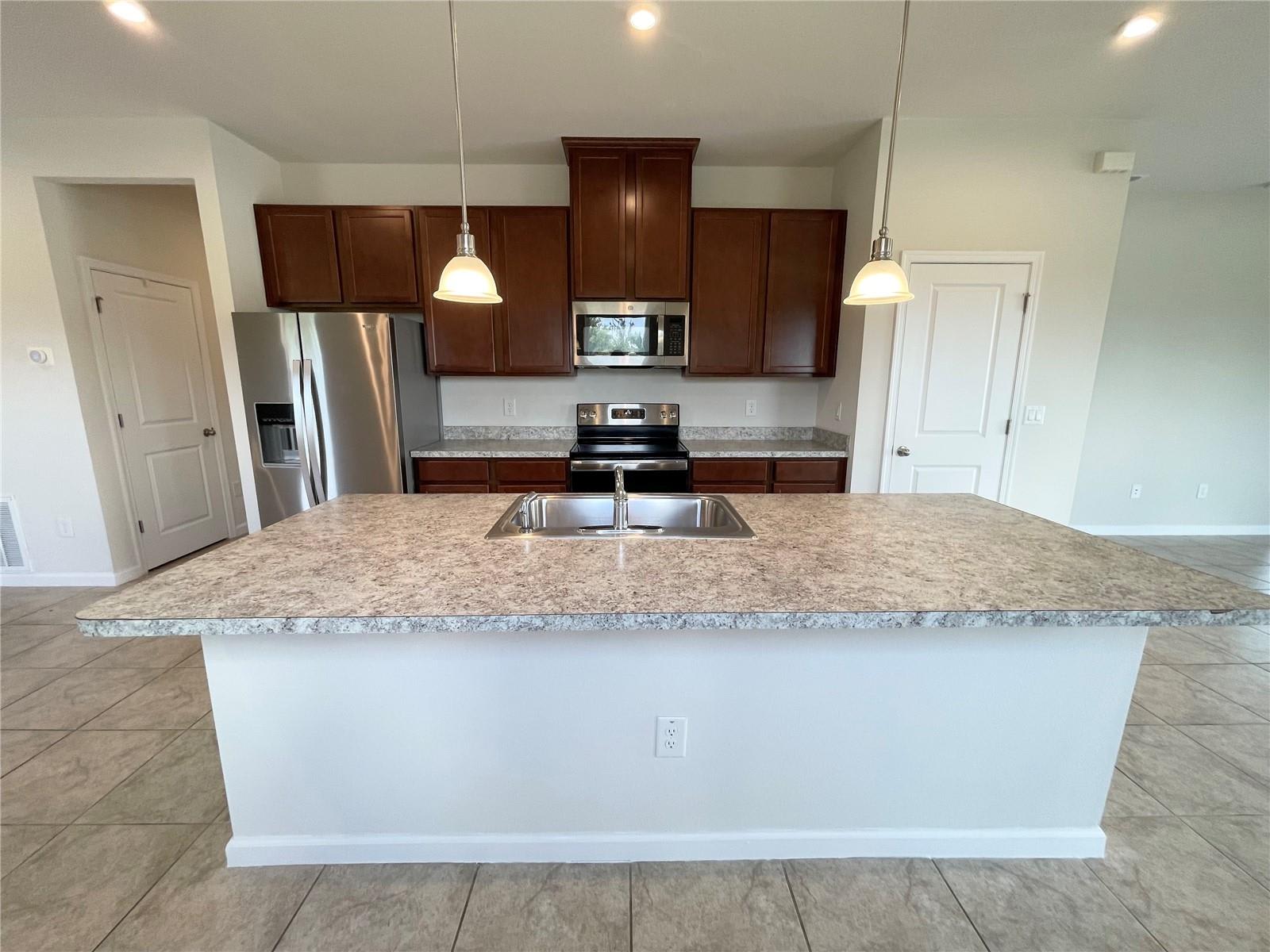 10668 Old Sycamore Loop – photo 5