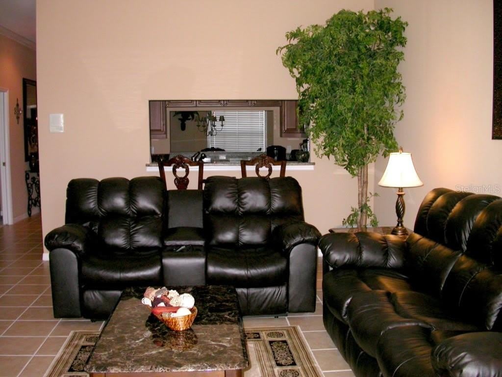 10313 HEBBLEWHITE Court – photo 5