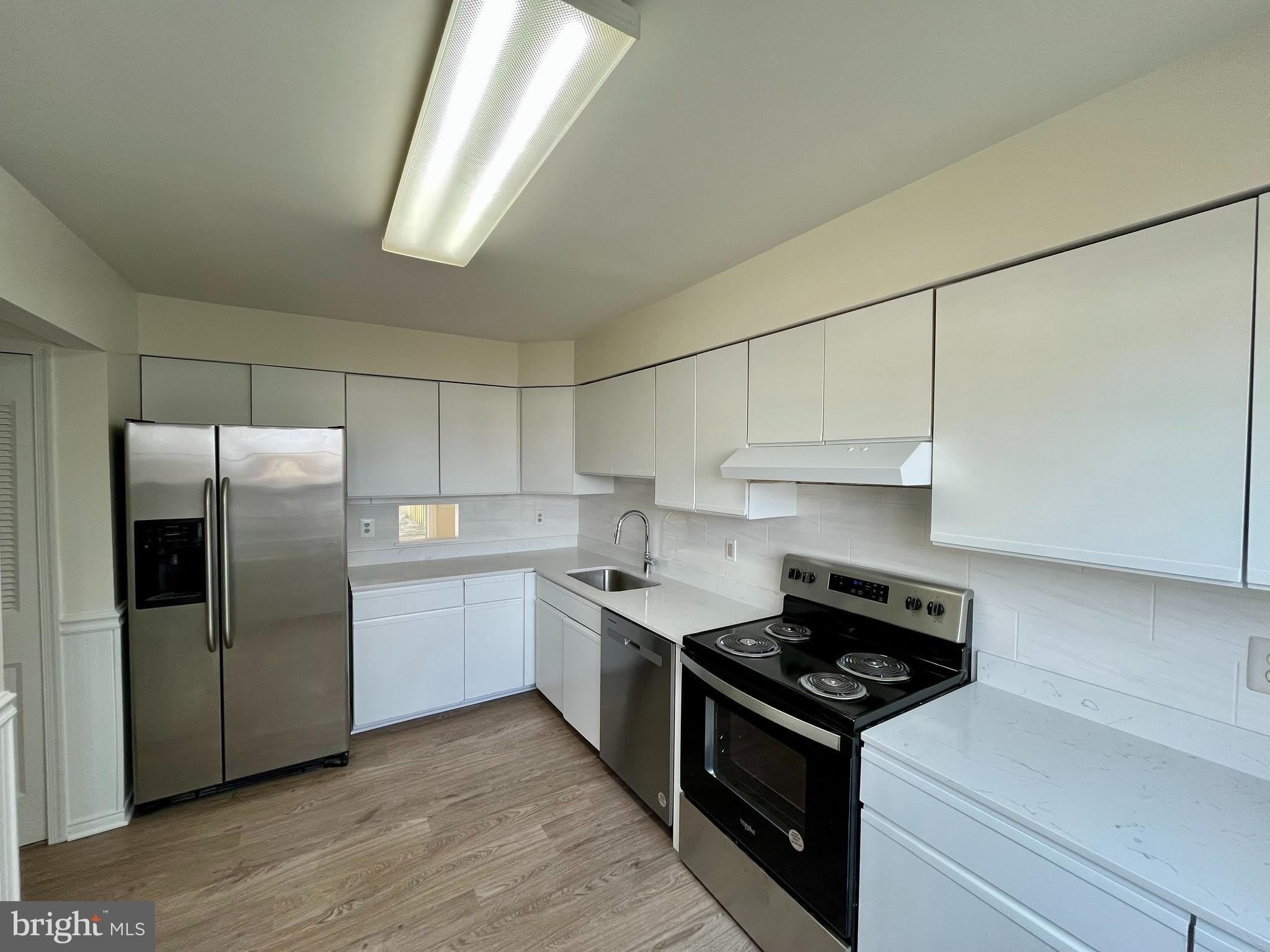 8421 Mckenzie Circle – photo 5
