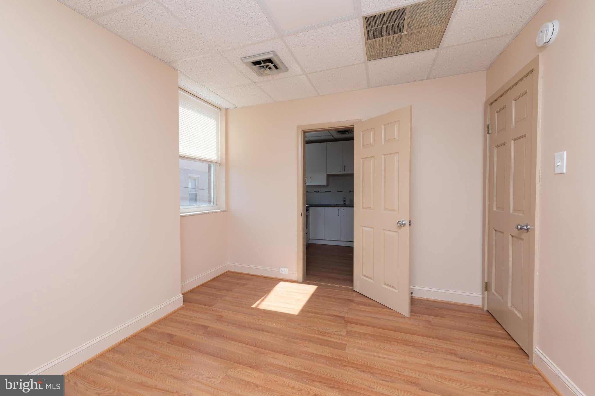 1317 WOLF Street – photo 4