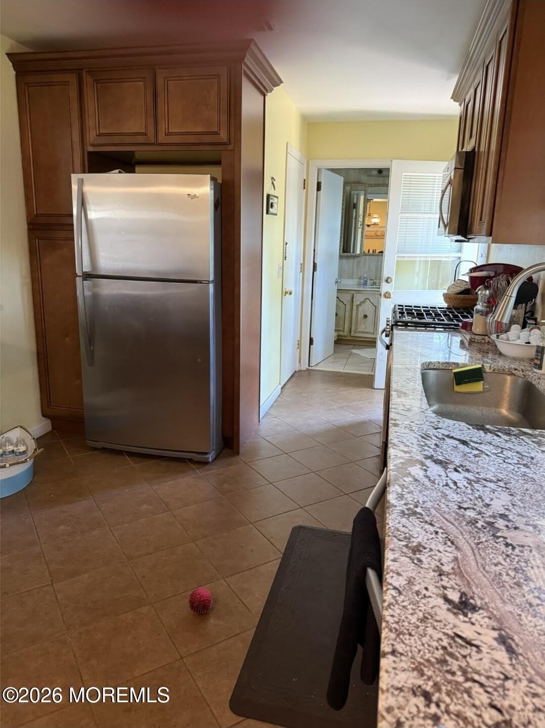 1835 Northwest Drive – photo 5
