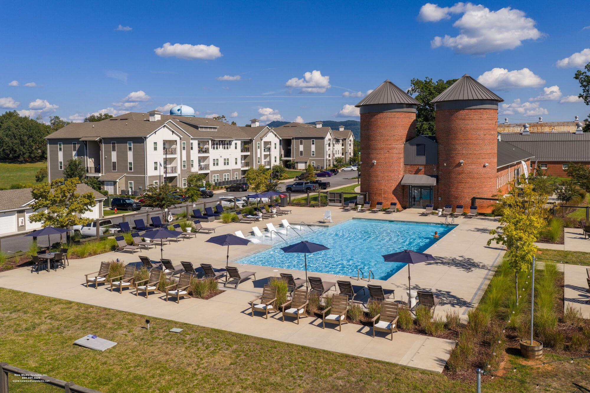 Murphy's Farm Apartments – photo 4
