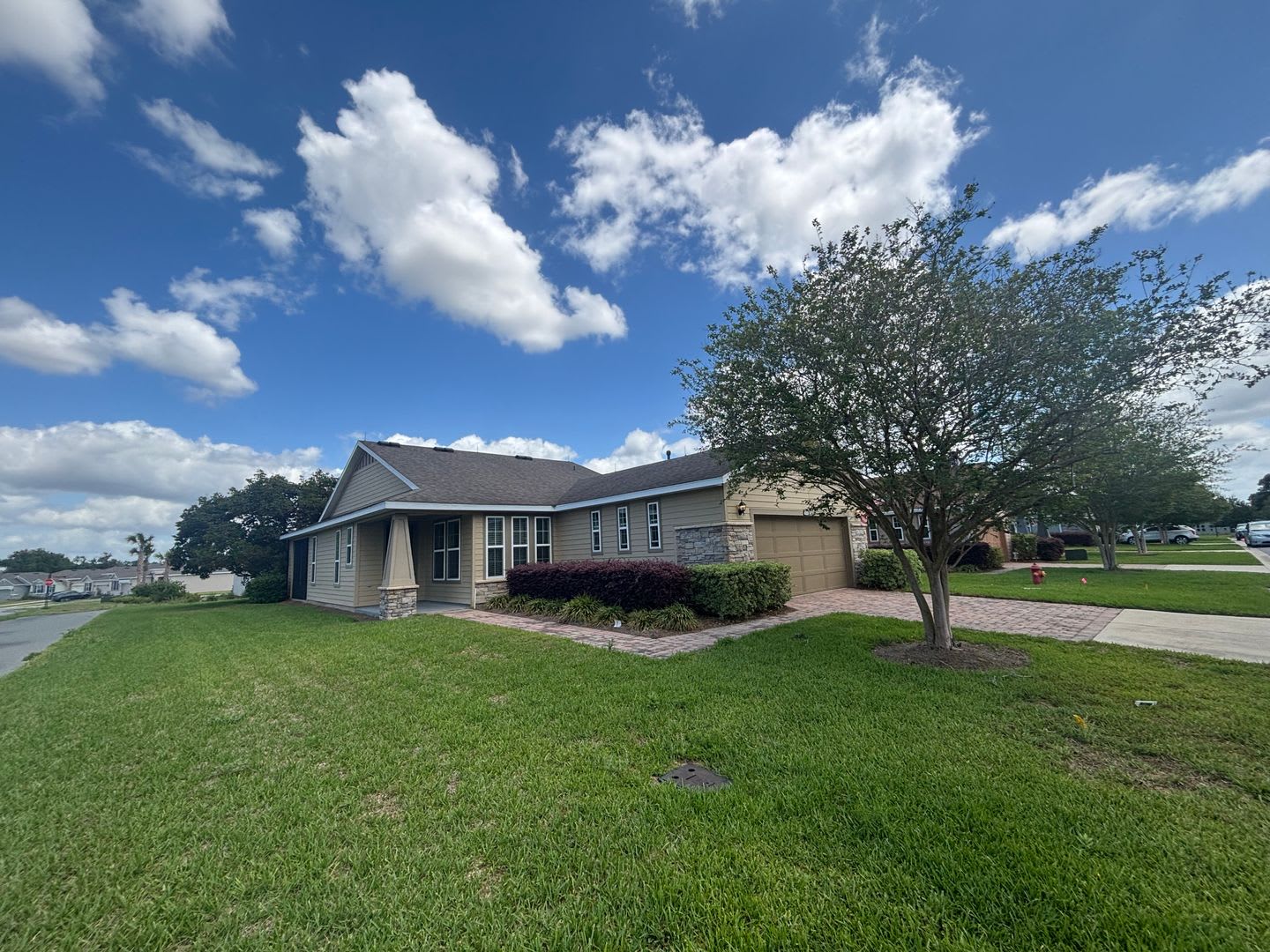 Beautiful move in ready, large 2/2 in Ocala Preserve – photo 1