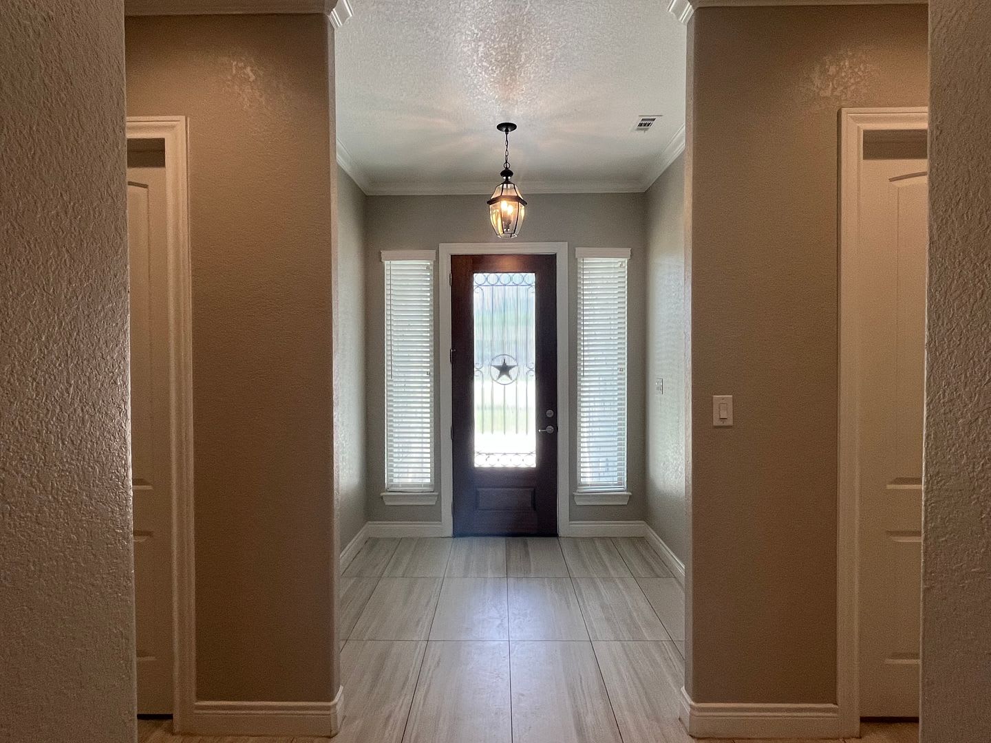 4815 Viewcrest Rd., San Antonio, TX. 78217 – photo 4