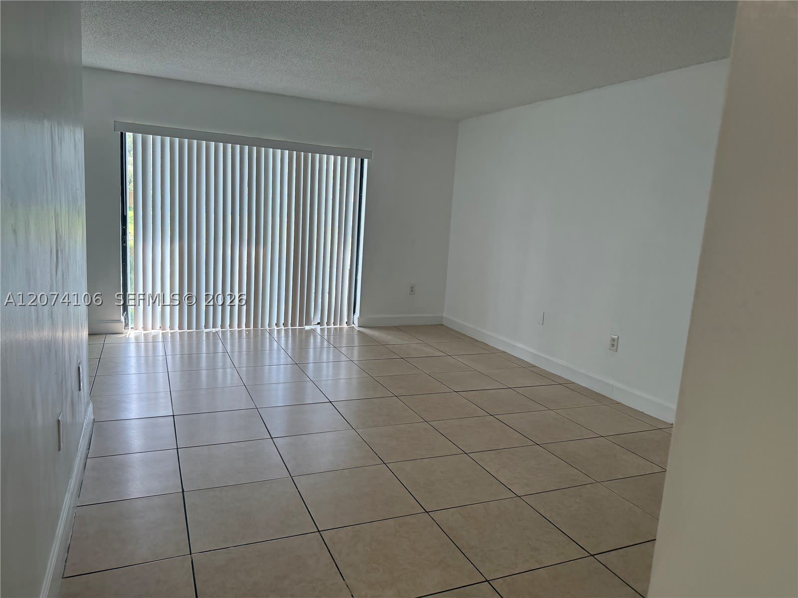 9454 Palm Cir S – photo 3