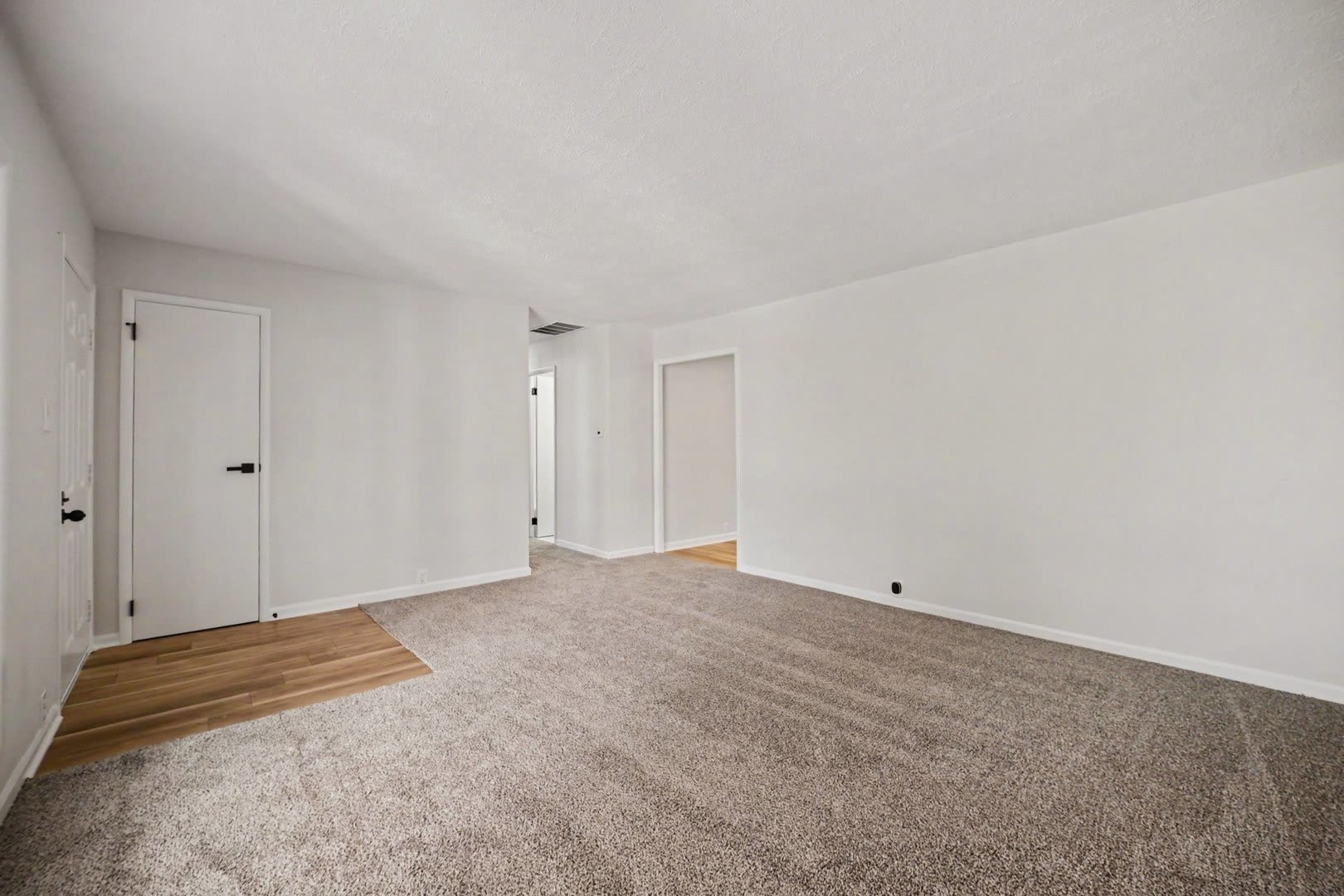 338 Hickory Avenue – photo 3