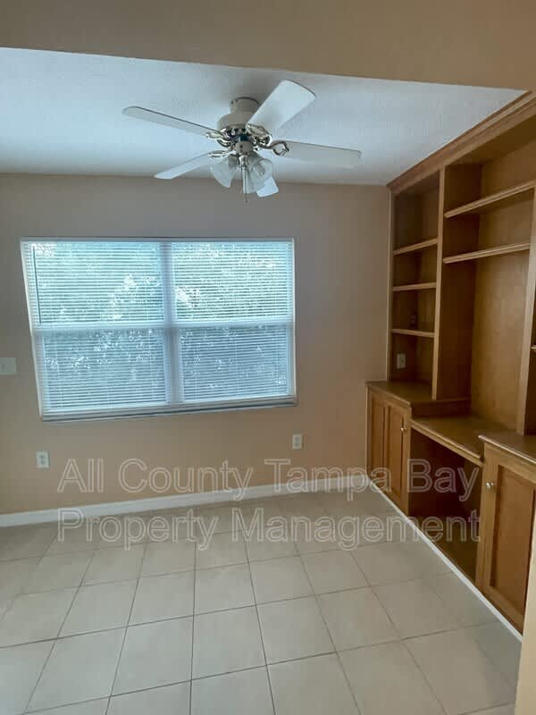 5410 4Th St N – photo 4
