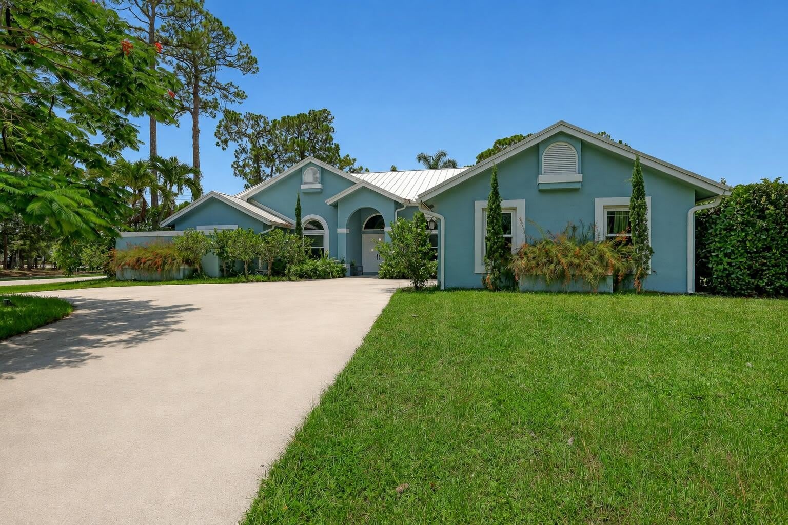 12925 Saint Davids Court – photo 3