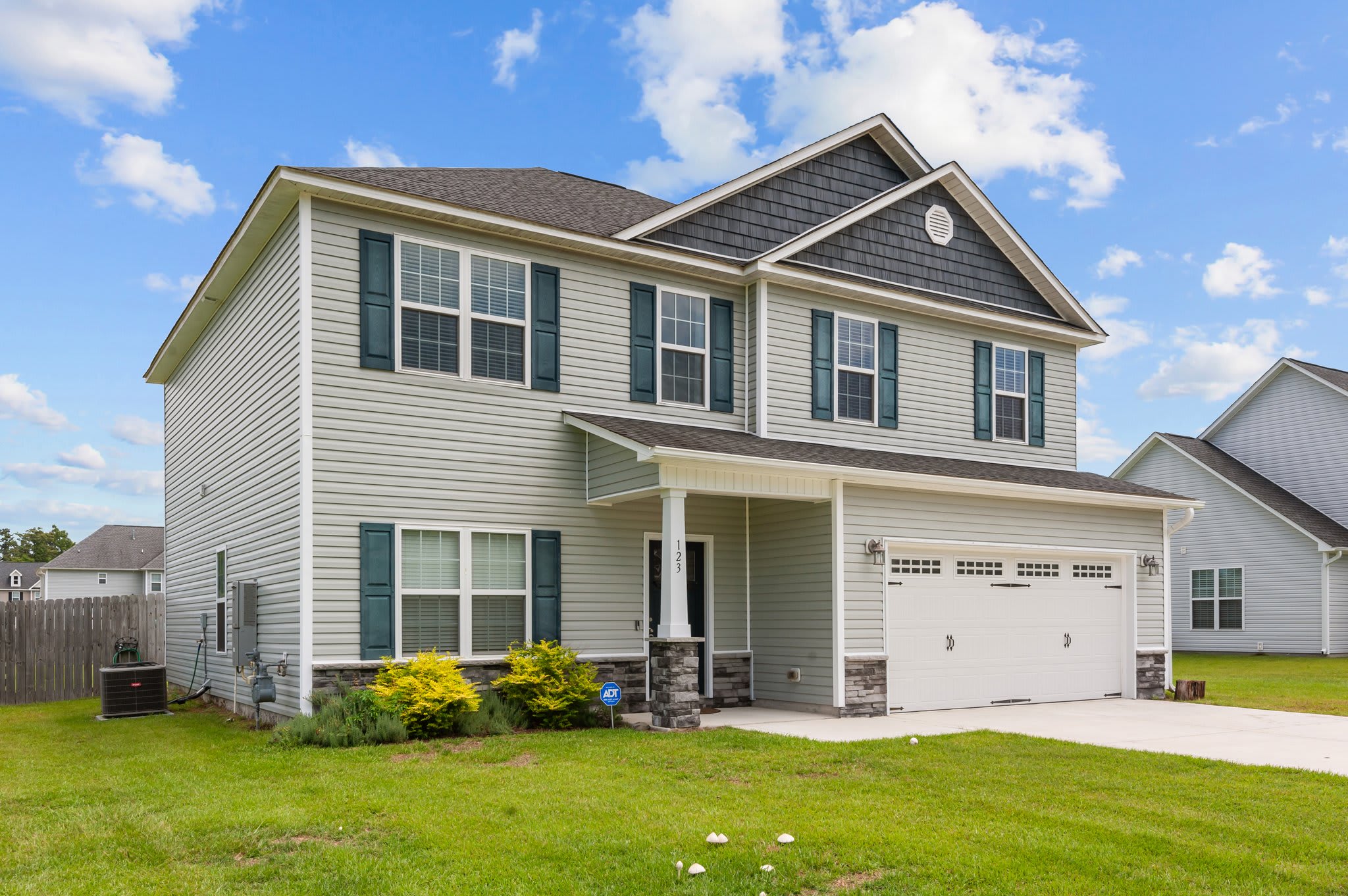 123 Lindenrain Boulevard – photo 2