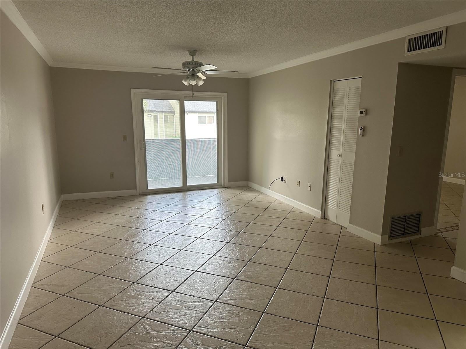904 LAKE DESTINY ROAD – photo 2