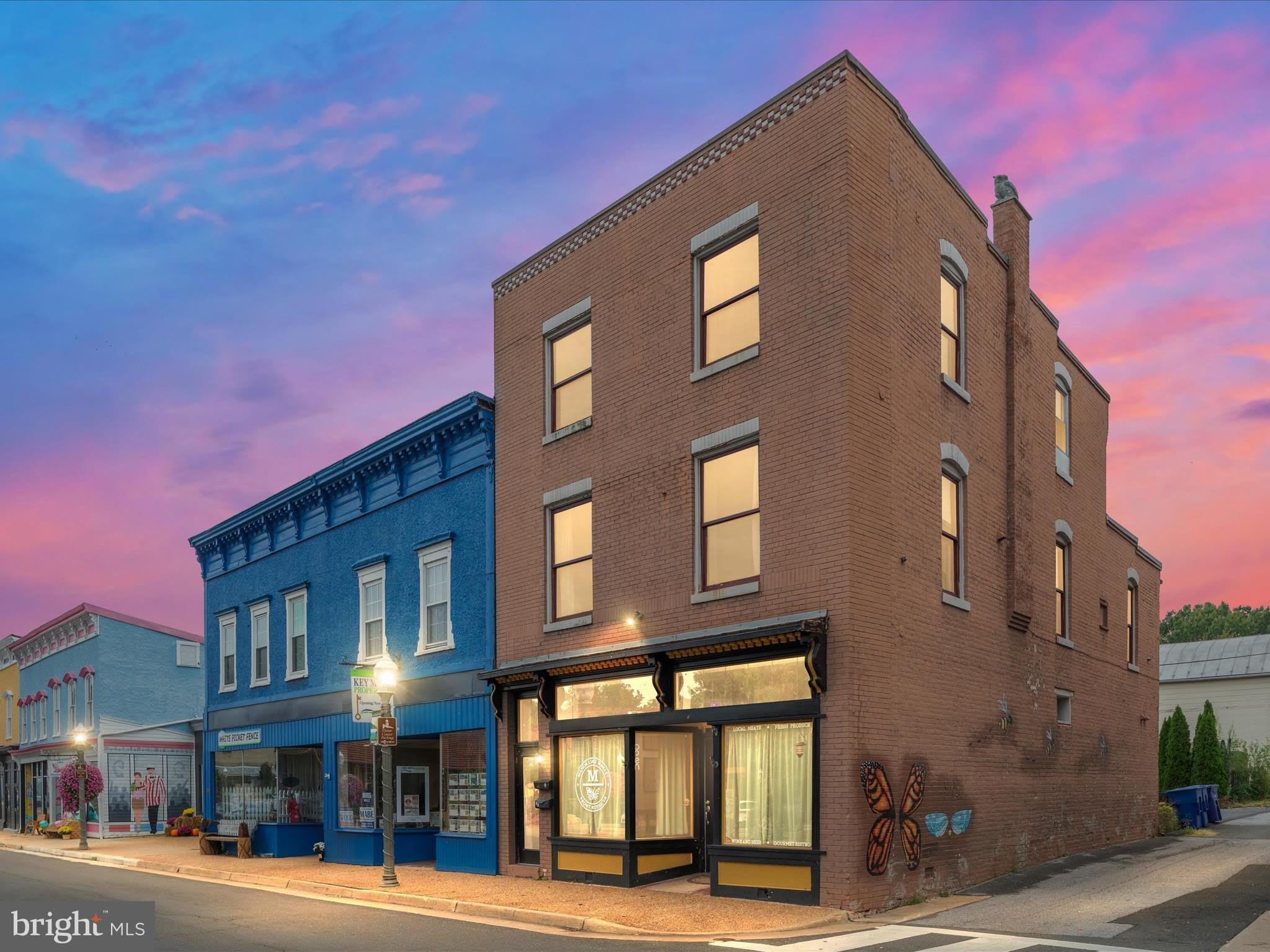 401 E MAIN Street – photo 2