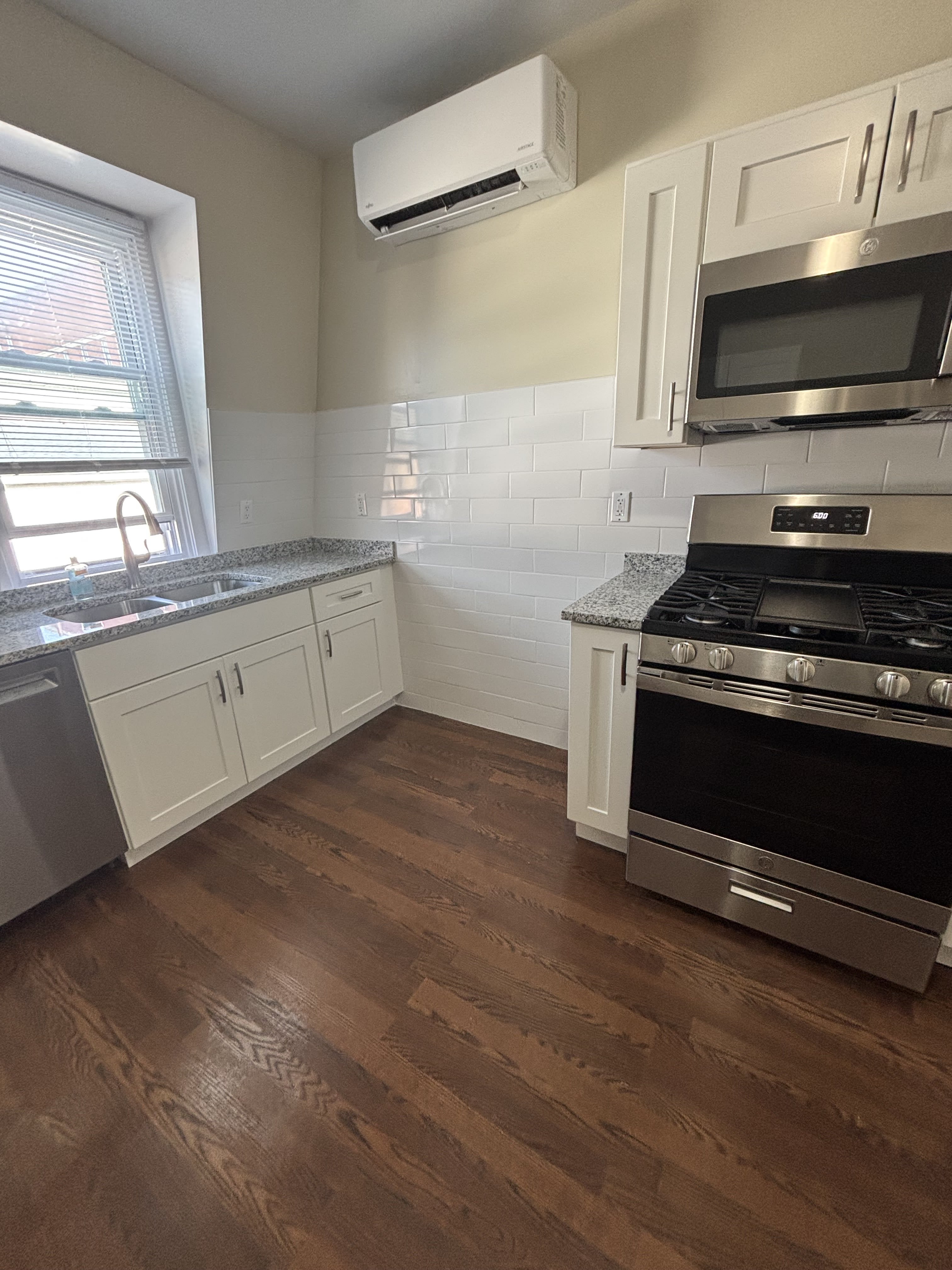 118 Locust Street – photo 5