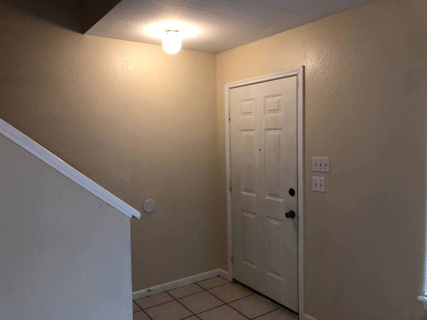 Welcome home to 7543 Windsor Oaks! – photo 2