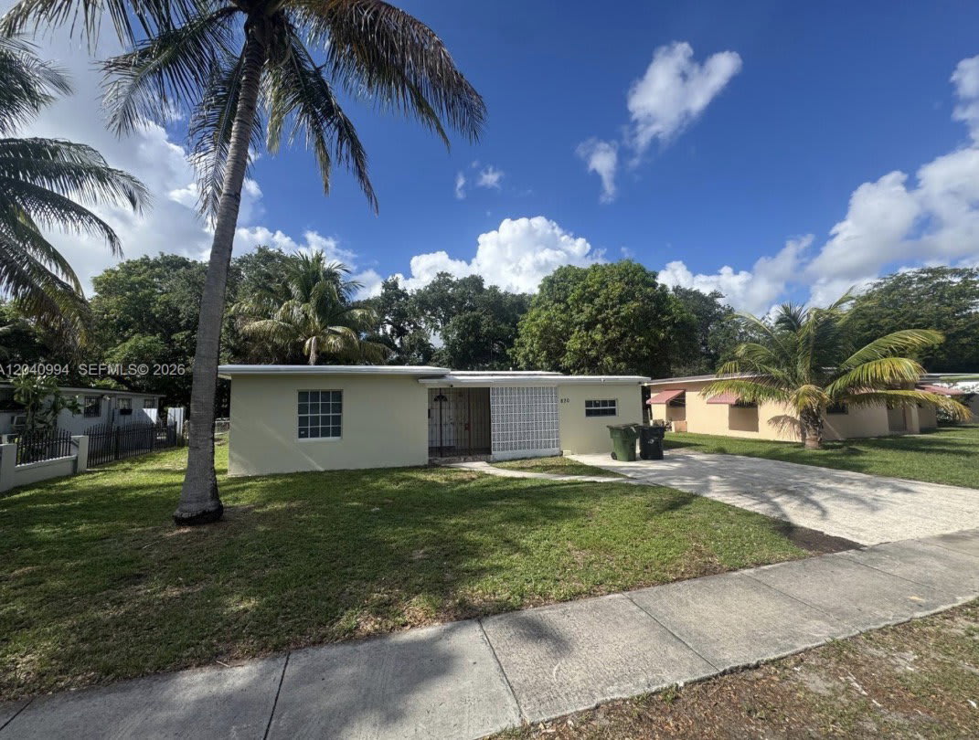 820 Northeast 141st Street – photo 1