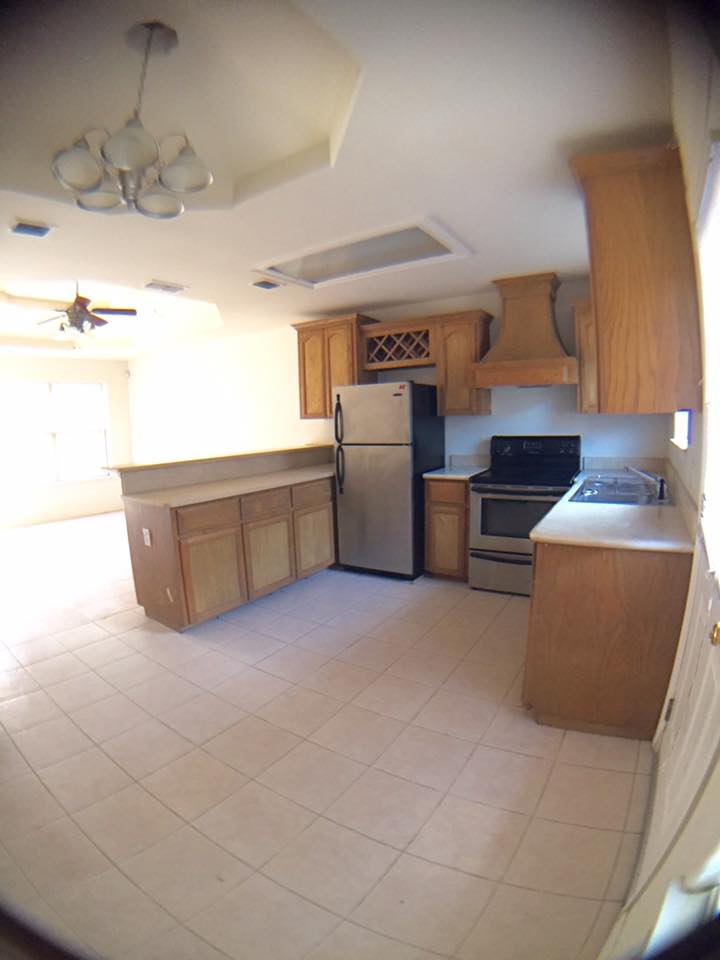 2305 N Dahlia St – photo 1