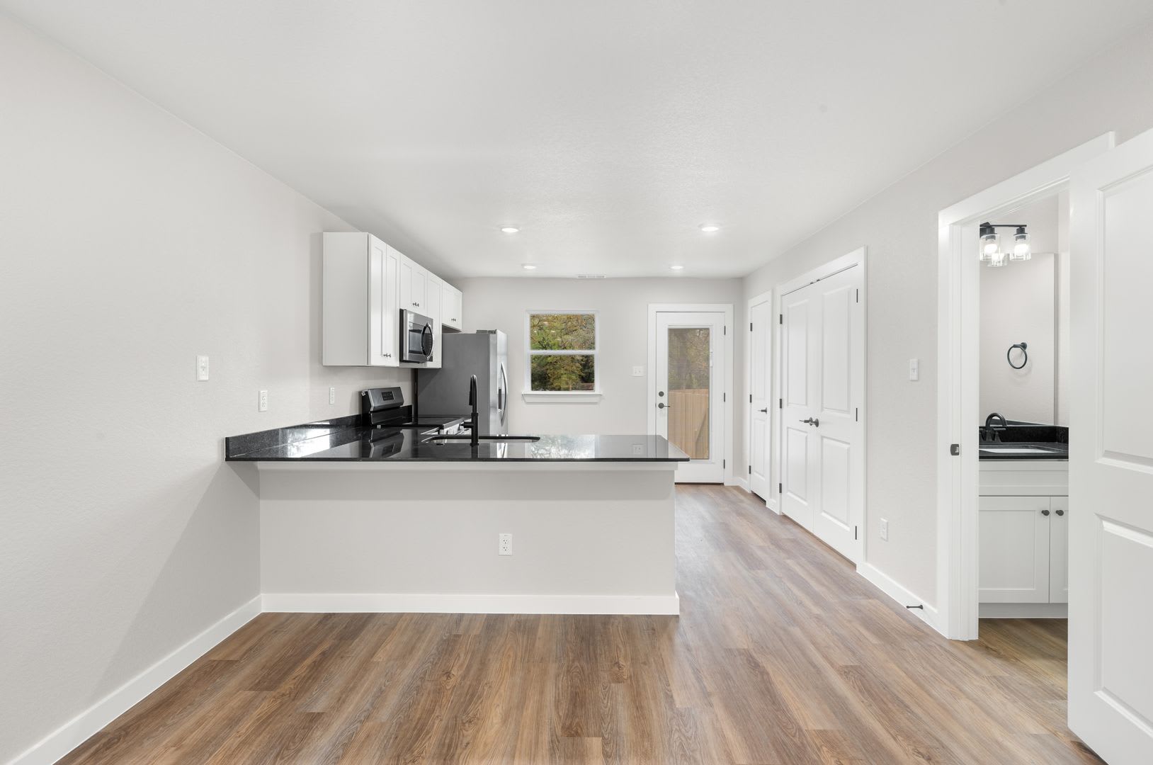 Brand New, Modern, and Ready for You in Temple, TX! – photo 5