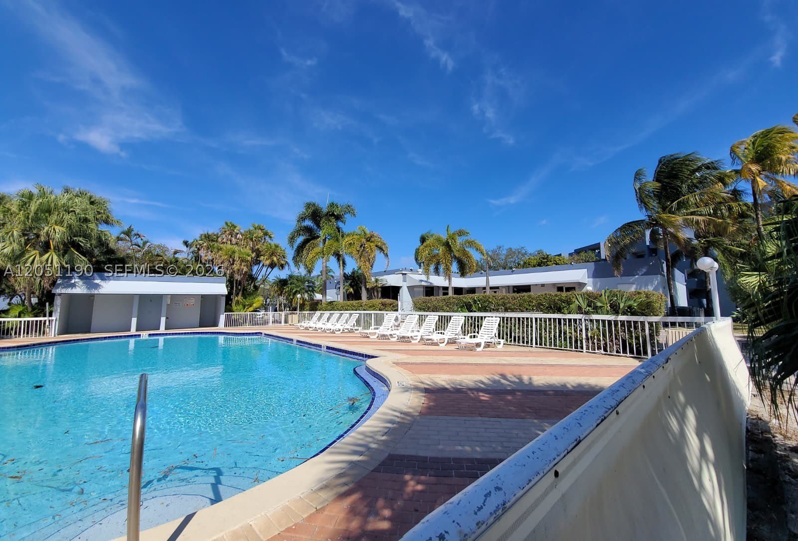 9373 Fontainebleau Blvd – photo 4