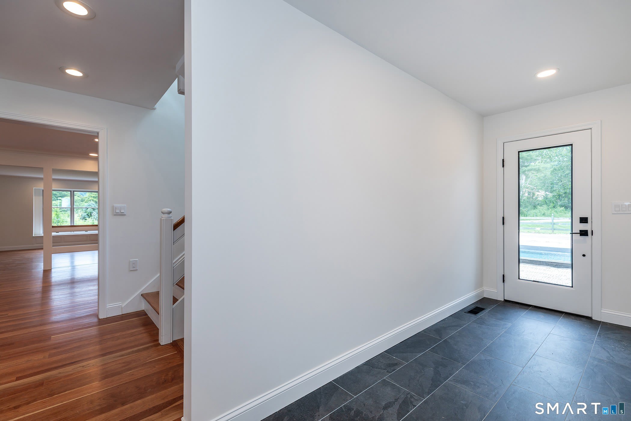 4 Breezy Hill Road – photo 3