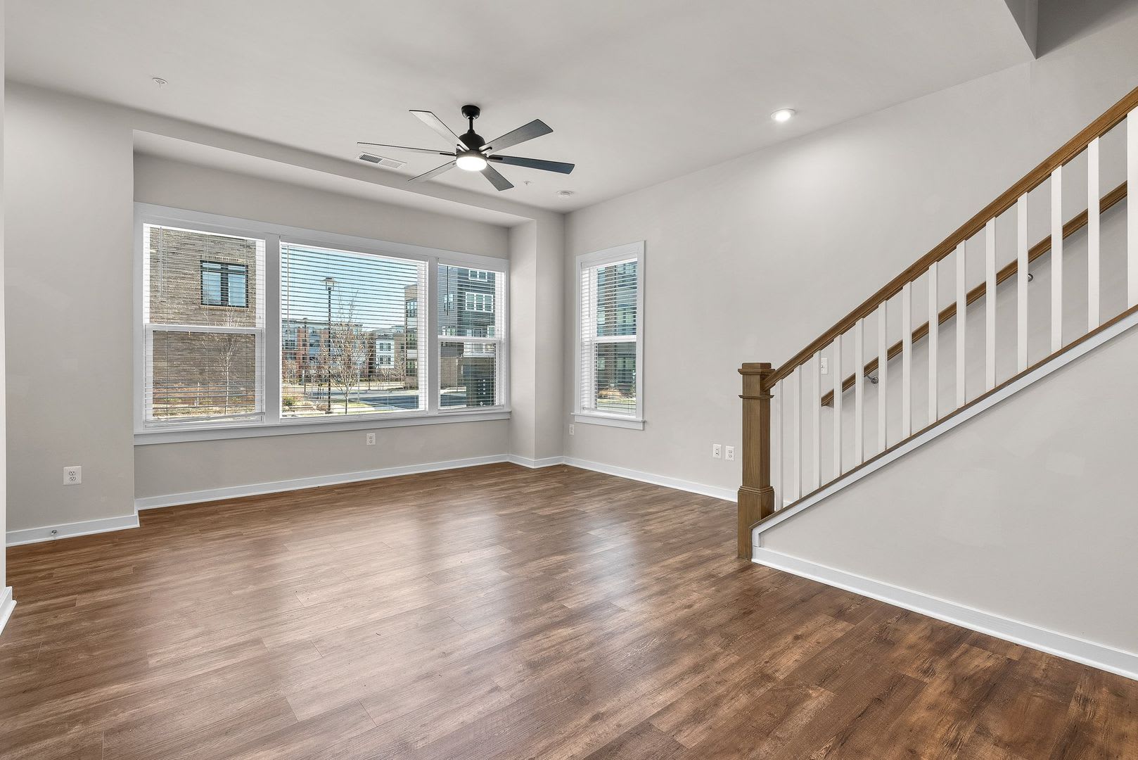 3BD/2.5BA – photo 4