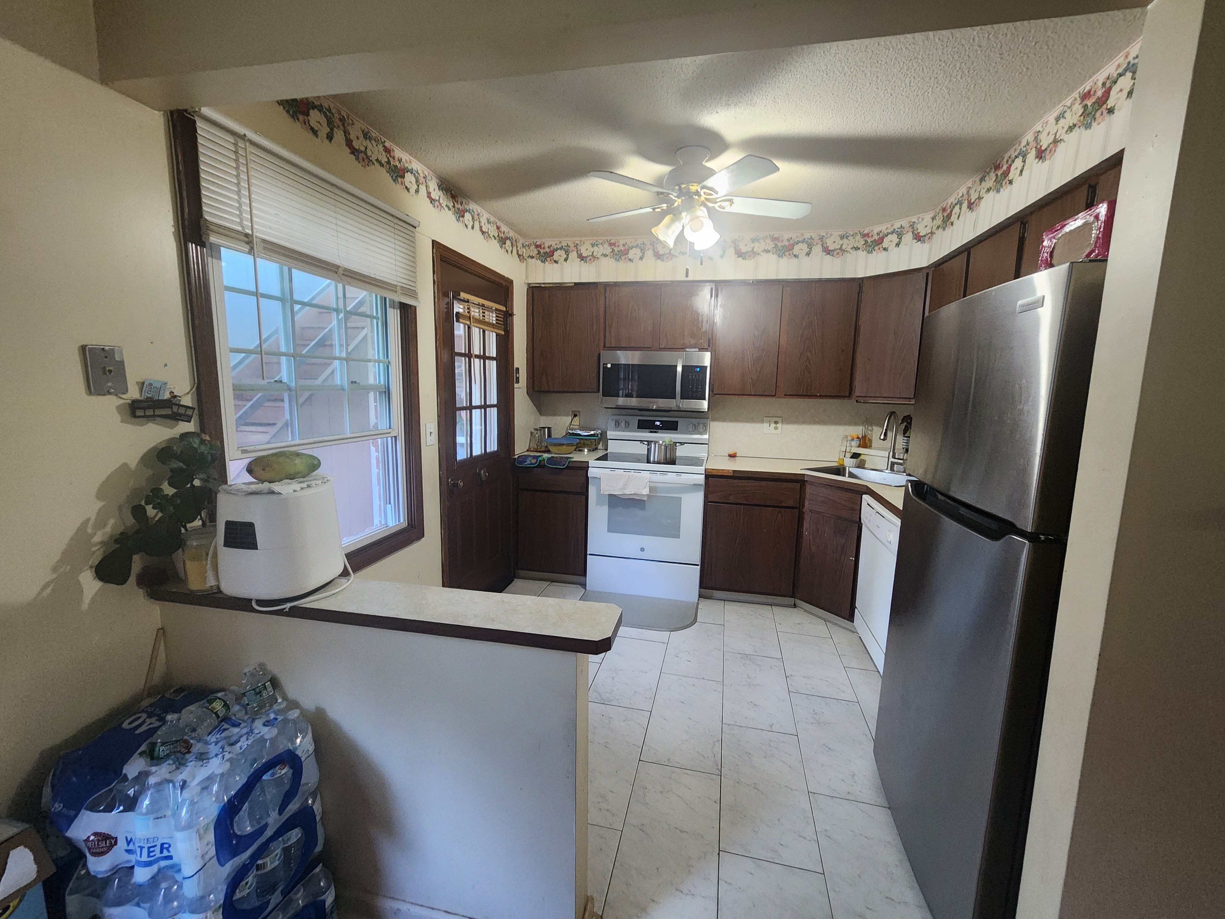 10 Kenaware Avenue – photo 2
