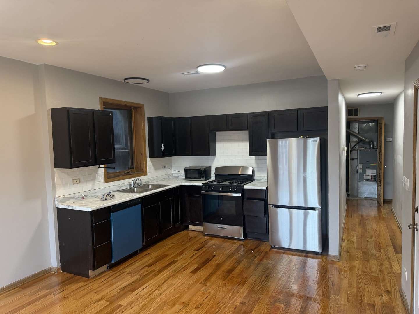 1114 S Albany Avenue – photo 2