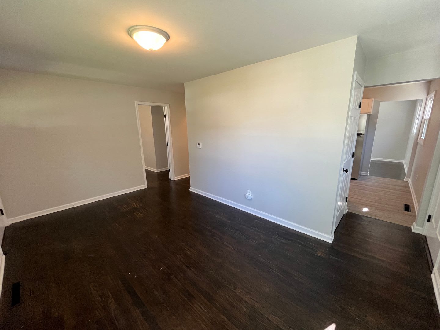 Remodeled 3 Bedroom House In North Columbus – photo 5