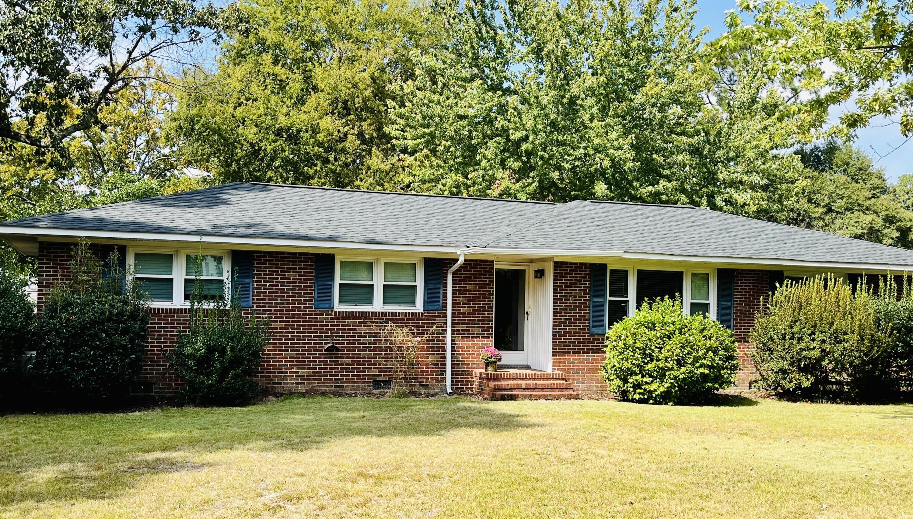 461 E Boundary Avenue SE – photo 2