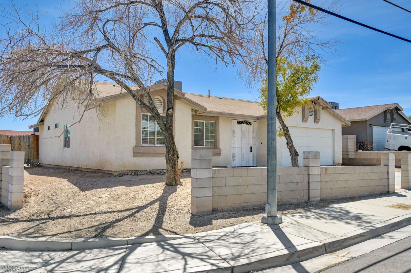Charming Single Story Single Family Home – photo 3