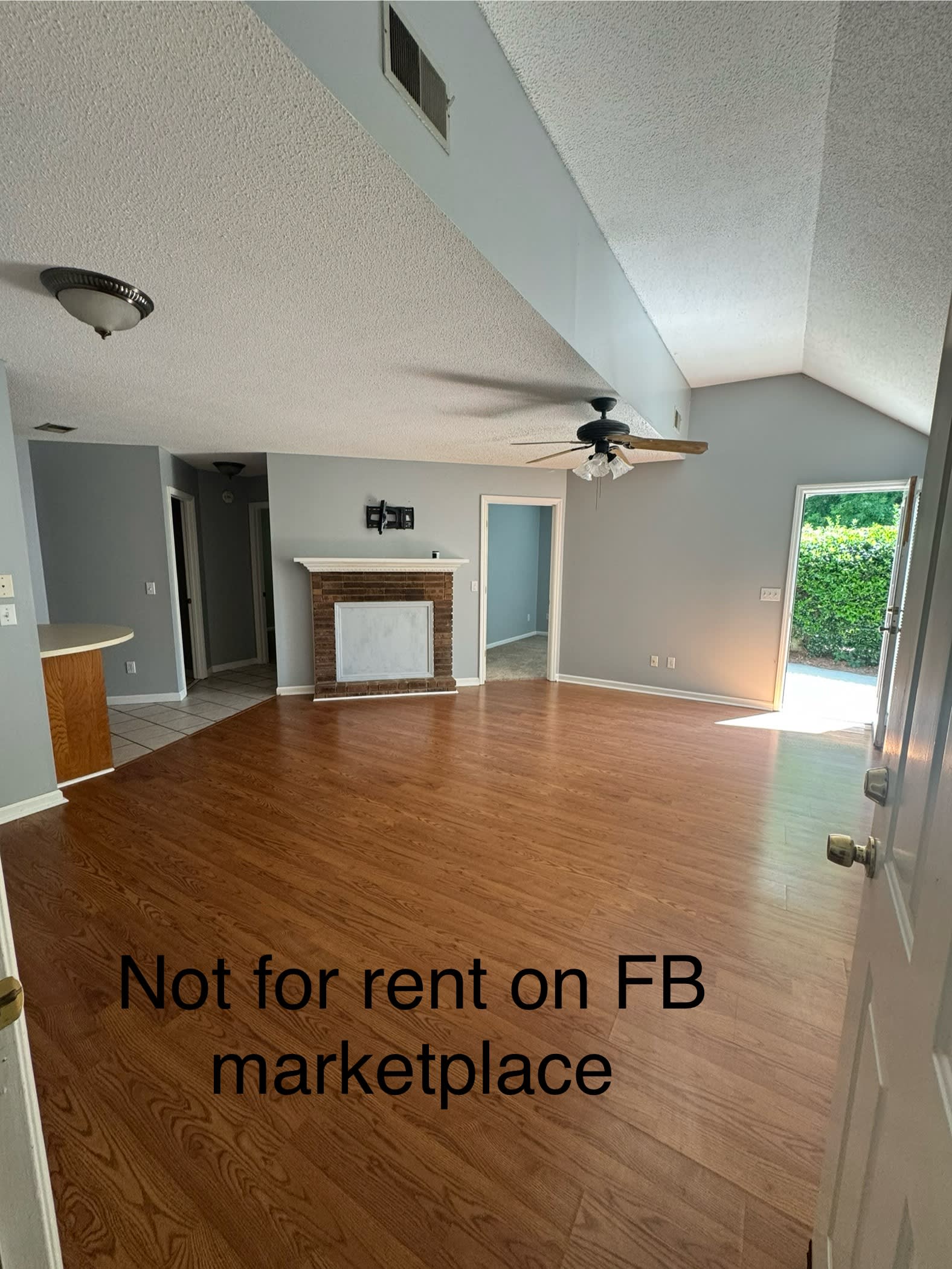 160-H Willow Creek Boulevard – photo 2
