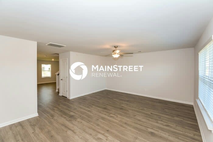 2425 Alberto Drive – photo 4