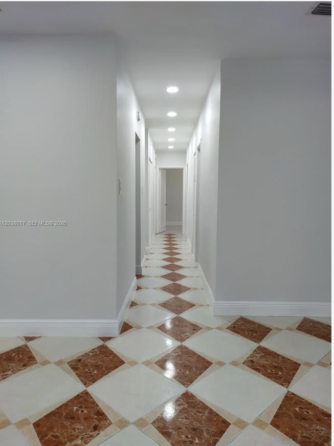265 Northwest 190th Street – photo 3