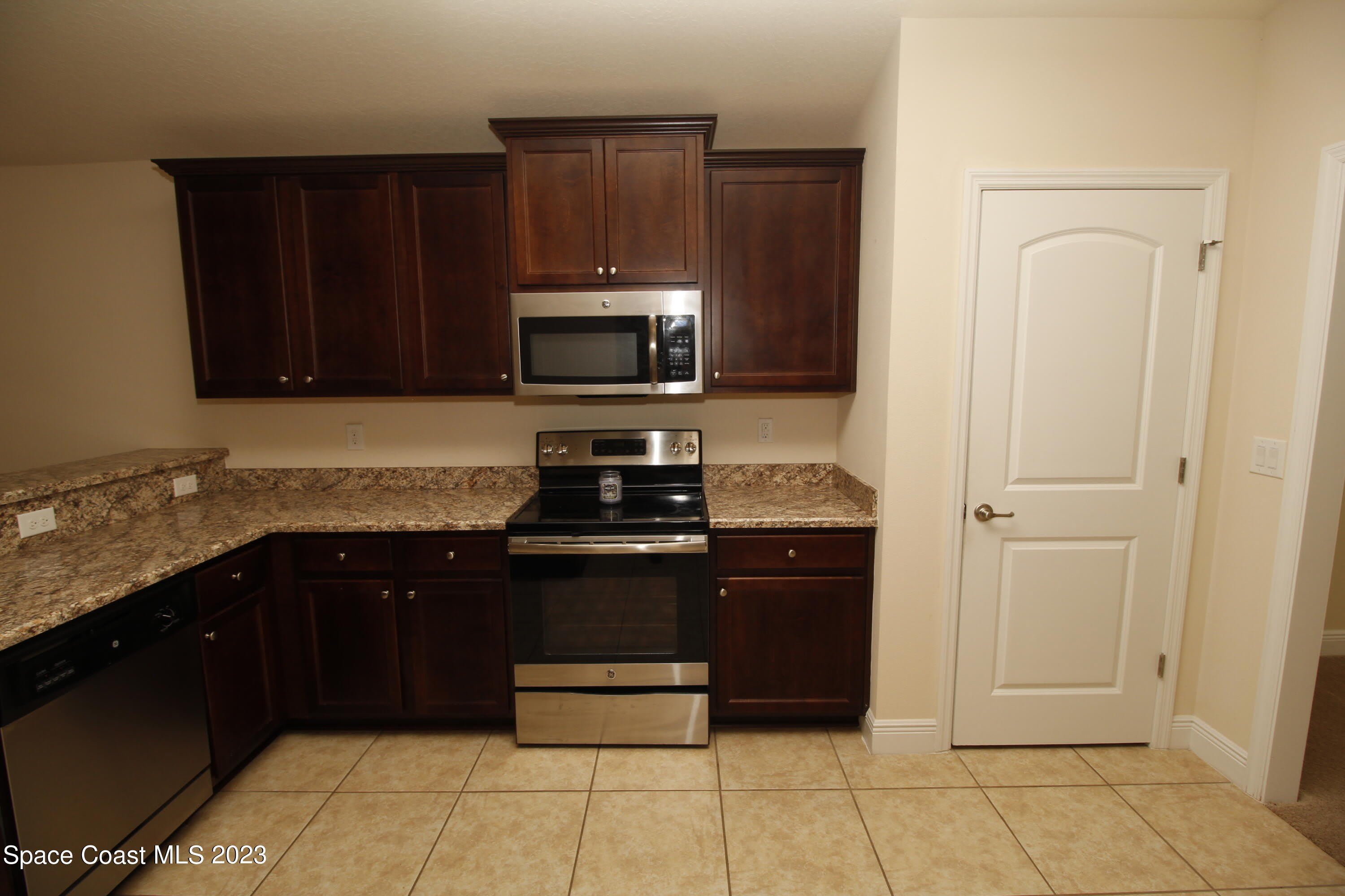 1034 Breakaway Trail – photo 5