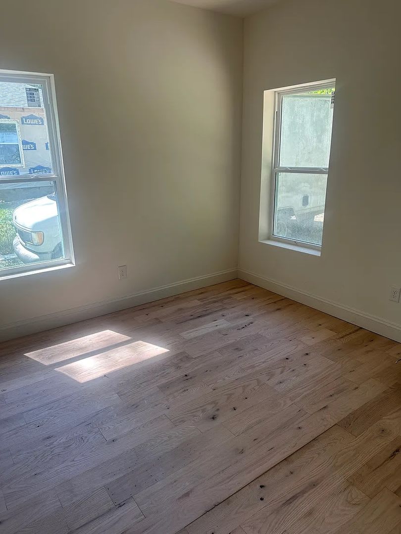 Room in 3 Bedroom Home at Dixon Cir – photo 3