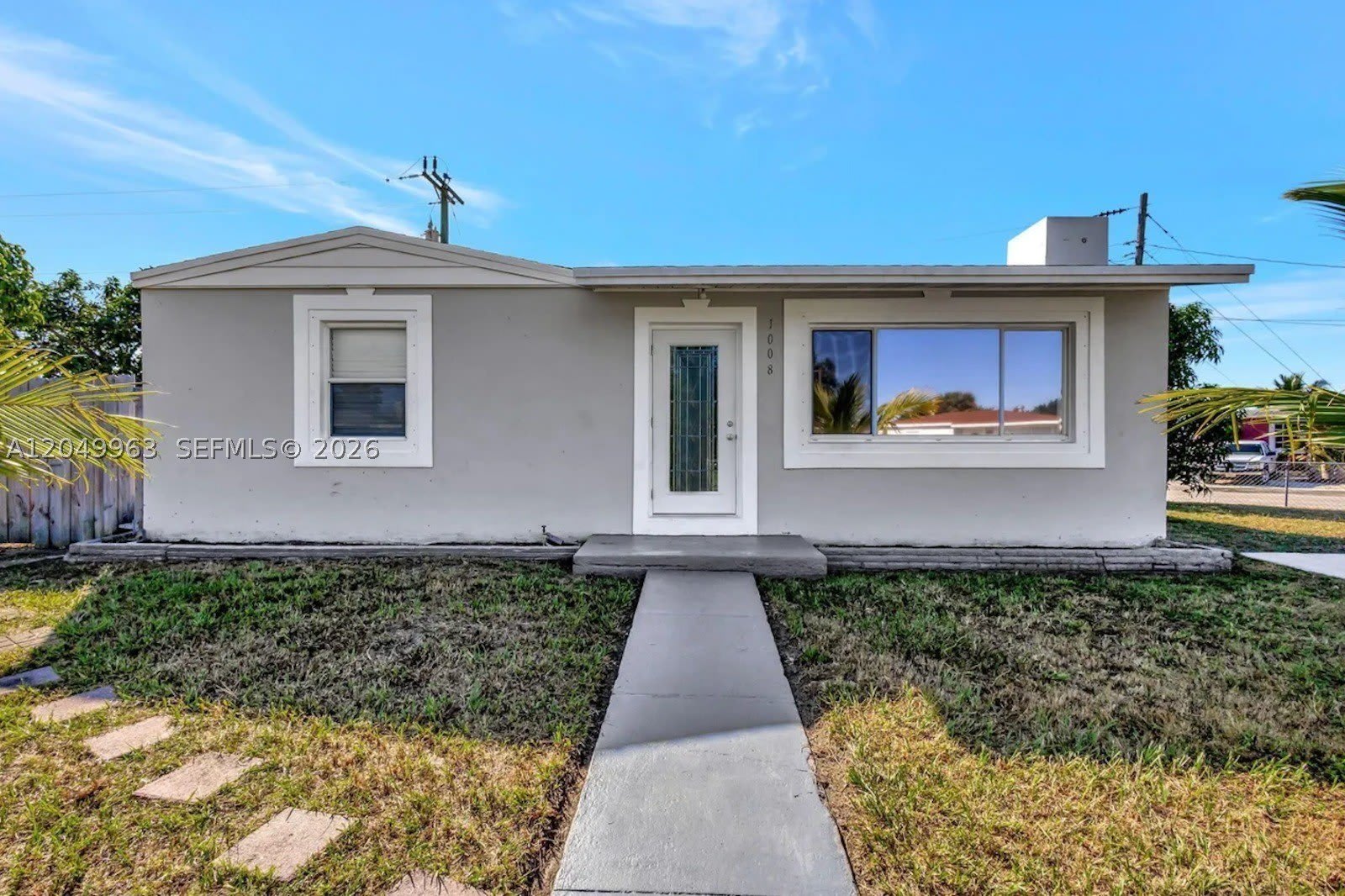 1008 Elm Rd – photo 1