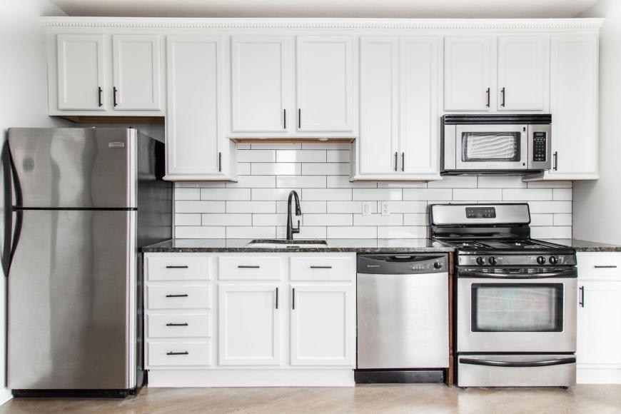 3266 N Clark – photo 2